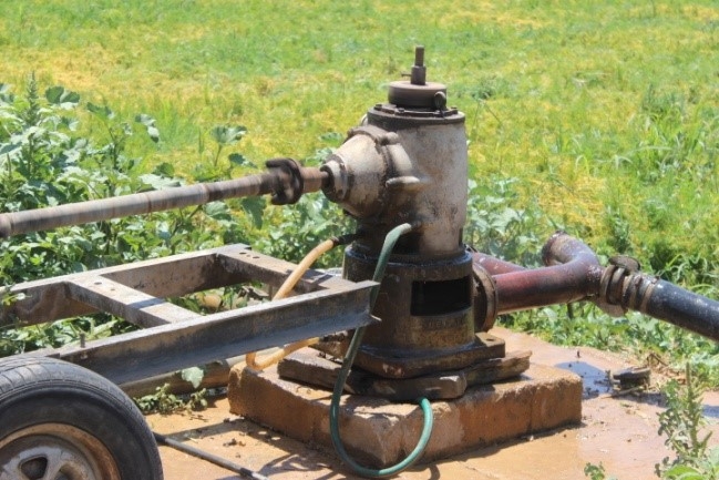 A pump with well
